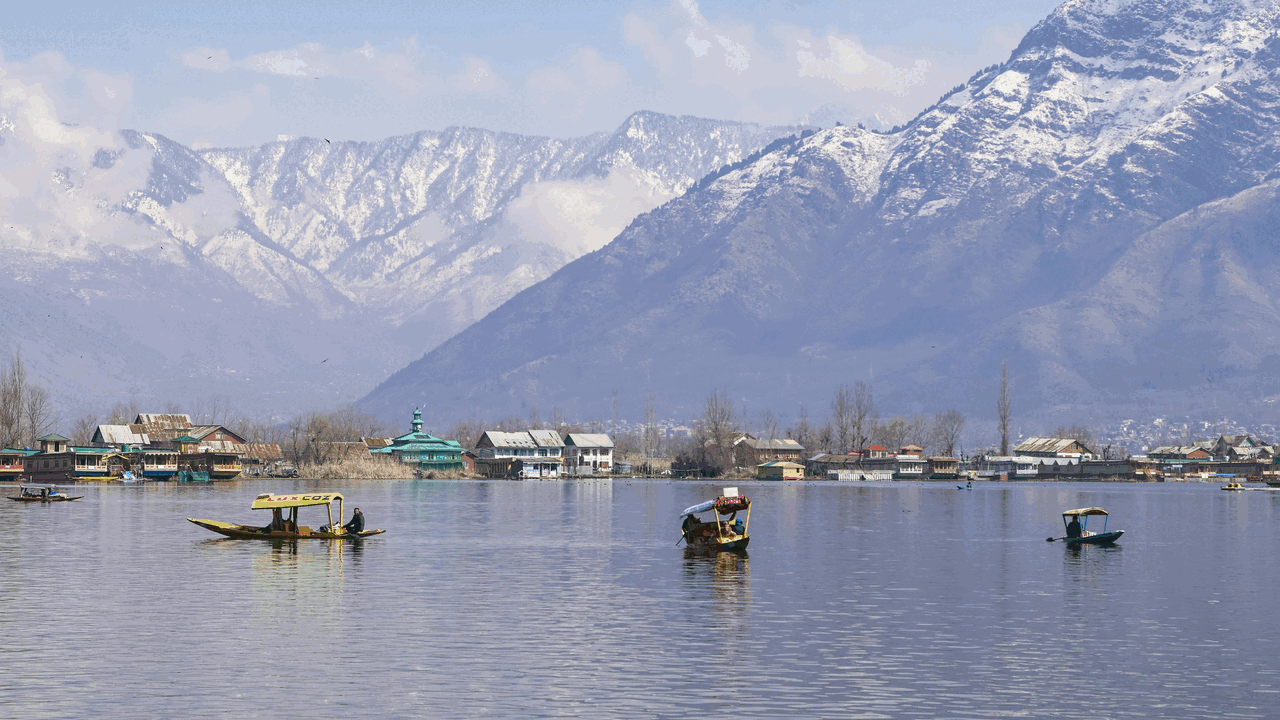 Breathtaking Summer Landscapes of Kashmir